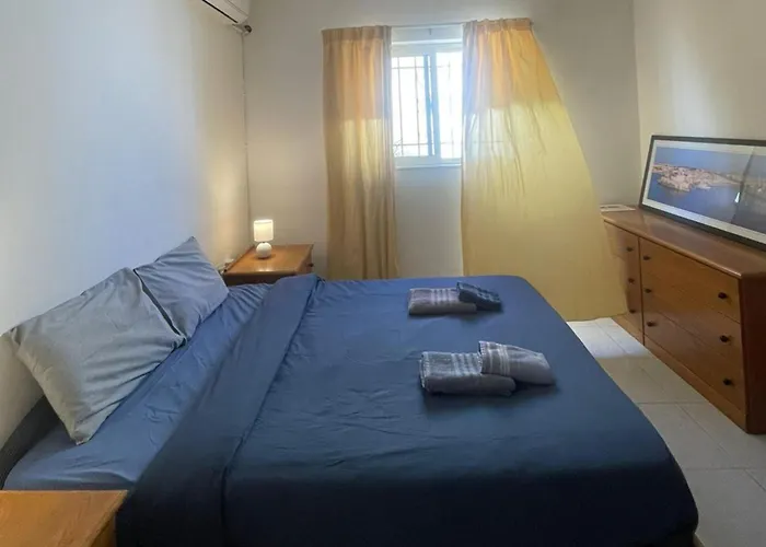 Swieqi With Shared Facilities 107 * Is-Swieqi