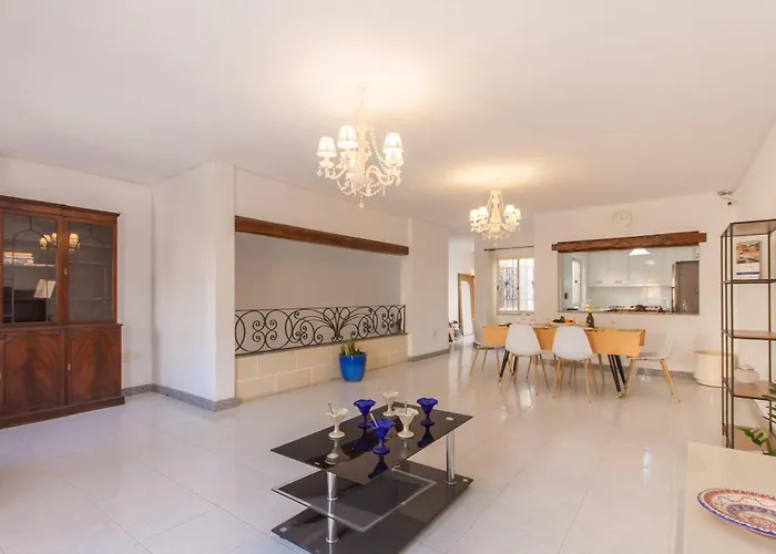 Casa de hóspedes Swieqi With Shared Facilities 107