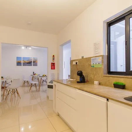 Konukevi Swieqi With Shared Facilities 107 - Happy