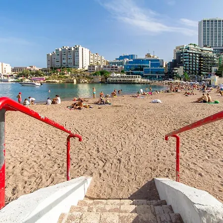 Swieqi With Shared Facilities 107 - Happy