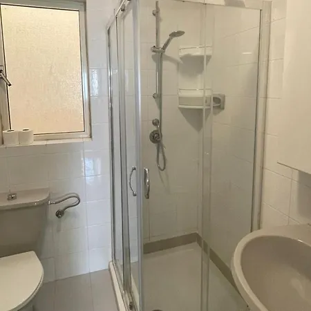 Pensjonat Swieqi With Shared Facilities 107 Is-Swieqi