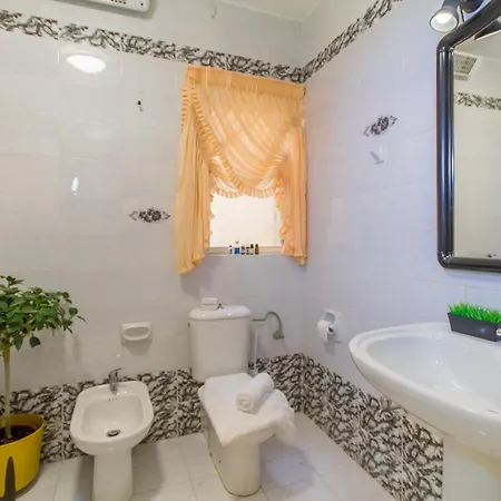 Affittacamere Swieqi With Shared Facilities 107 *