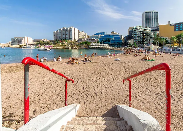 ゲストハウス Swieqi With Shared Facilities 107 *